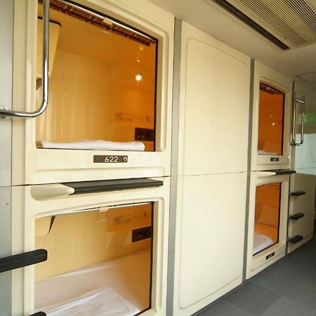 Capsule Hotel & Sauna Cosmo Plaza Akabane Tokió Szoba fotó