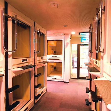 Capsule Hotel & Sauna Cosmo Plaza Akabane Tokió Szoba fotó